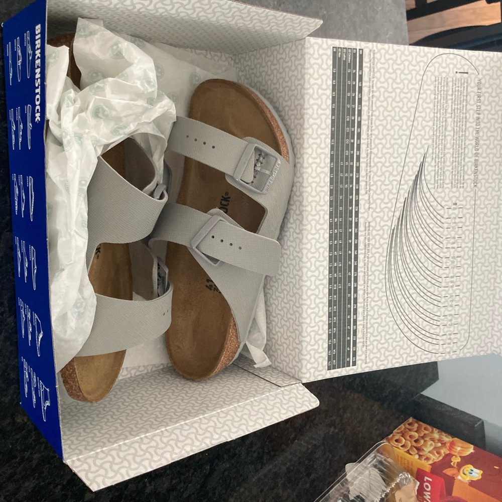 NWT Birkenstock Arizona sandals with Birko-Flor in Stone Coin - Picture 4 of 6